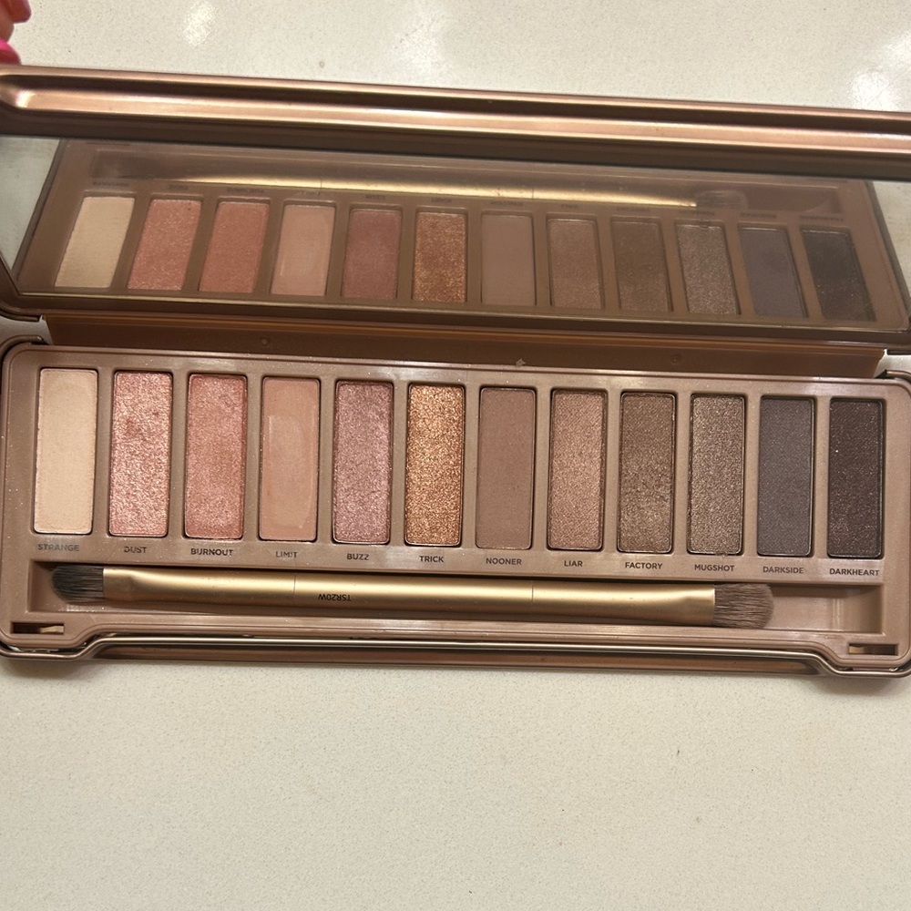 Naked3 by urban decay